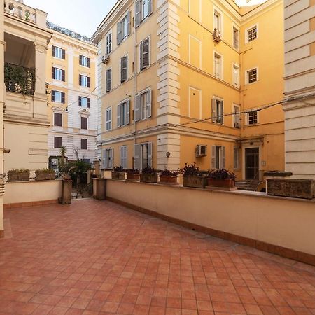 Residence Borgognoni Apartments Roma Ngoại thất bức ảnh