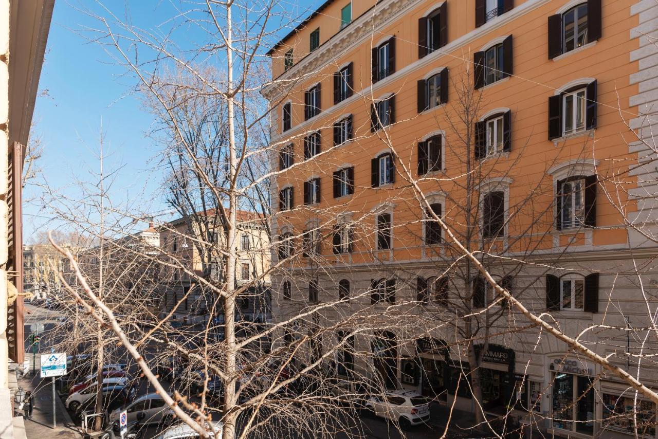 Residence Borgognoni Apartments Roma Ngoại thất bức ảnh