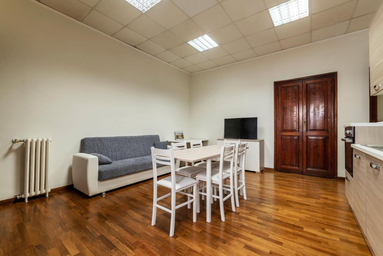 Residence Borgognoni Apartments Roma Ngoại thất bức ảnh