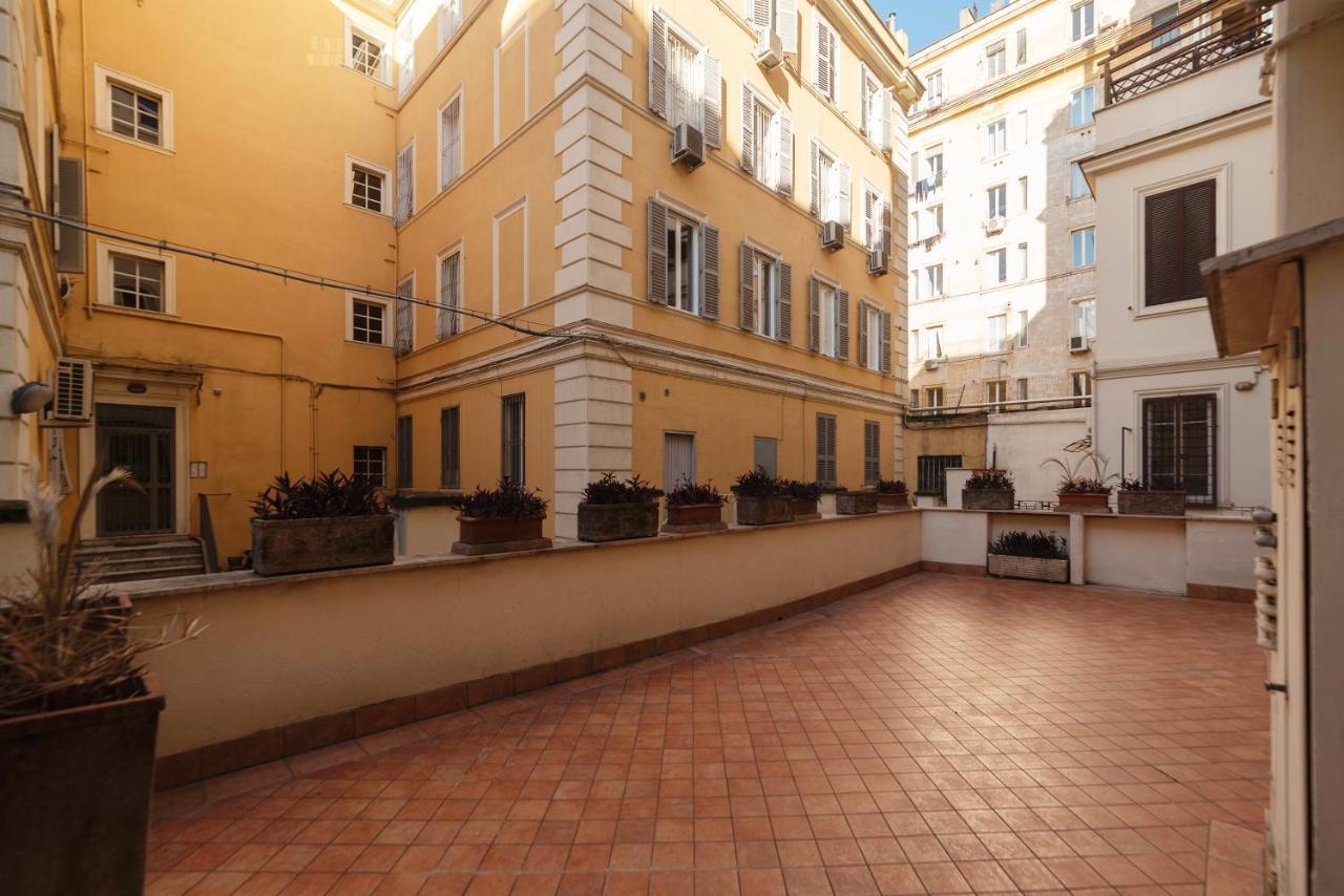 Residence Borgognoni Apartments Roma Ngoại thất bức ảnh